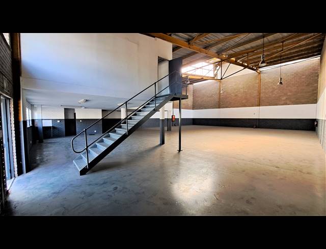346M² MINI FACTORY TO LET IN KYA SANDS